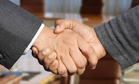 /Τα%20νόμιμα%20γραφεία%20διαθέτουν%20άδεια%20από%20το%20Υπουργείου%20Εργασίας